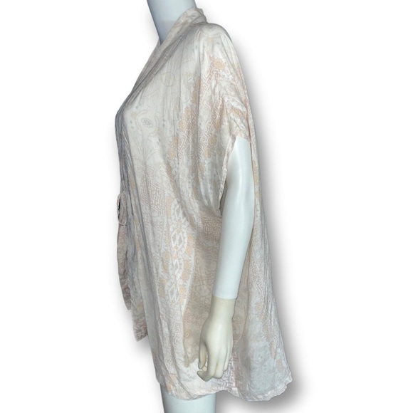 VICTORIAS SECRET Pink White Medallion Print Tie Front Kimono Robe Swim Cover Up - Picture 2 of 7